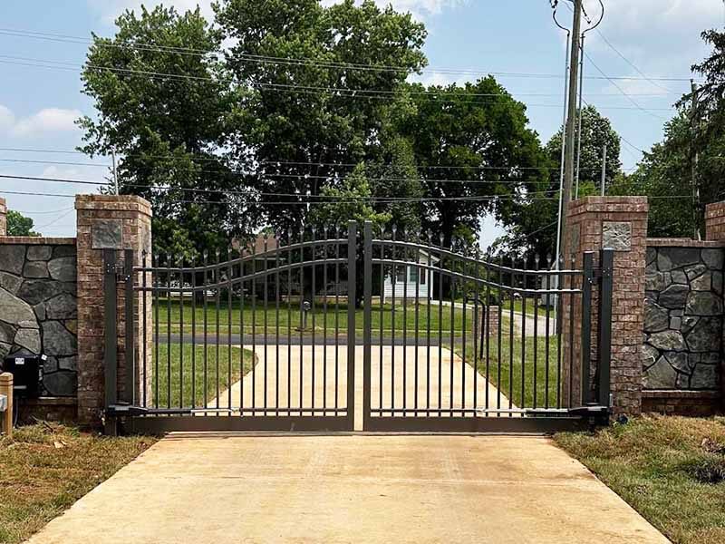 Aluminum Estate Fence Contractor in Middle Tennessee