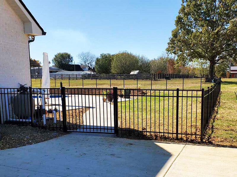 Trusted Aluminum Pool Fence Contractor in Middle Tennessee