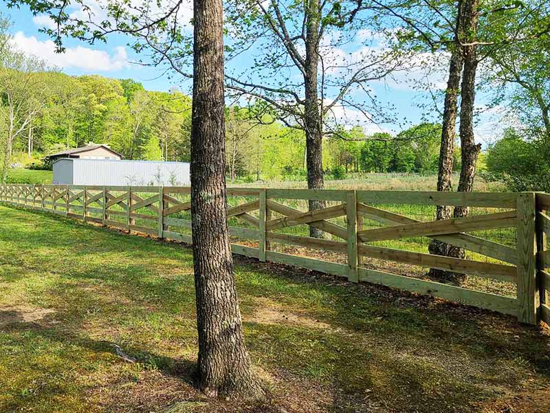 Crossbuck Farm fence benefits in Middle Tennessee