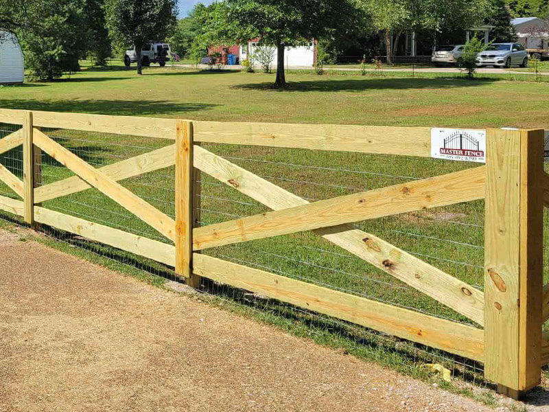 Crossbuck Farm Fence Contractor