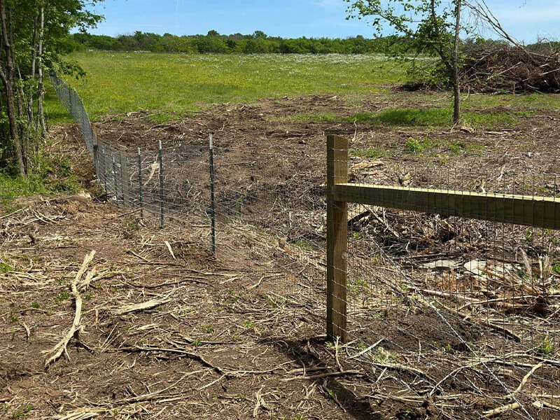 Woven Wire Farm Fence Contractor