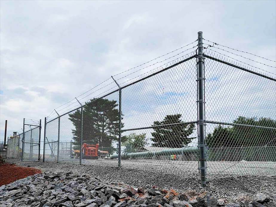 This Town Tennessee commercial fencing contractor